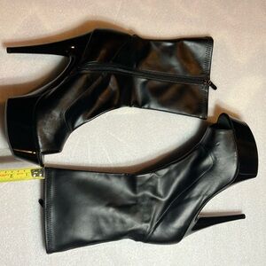 Ellie exotic platform boots. Peep toe open toe. New.